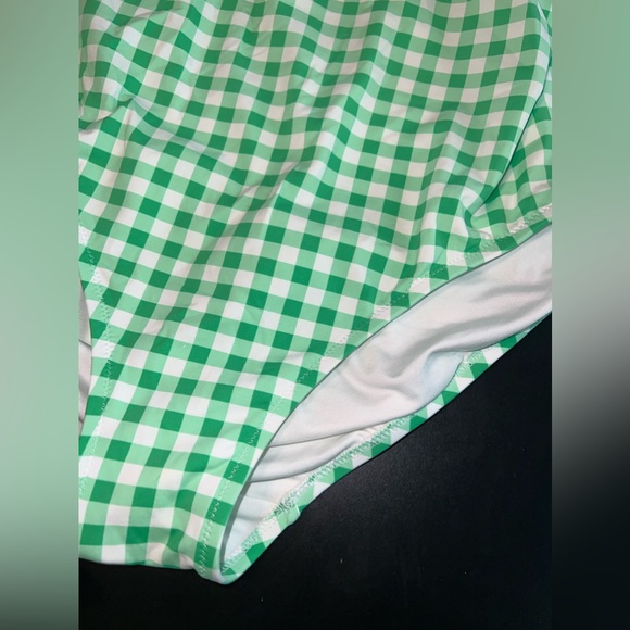 Draper James X Land’s End Ruffle V-neck One Piece Swimsuit Size 12 EUC - Picture 6 of 10